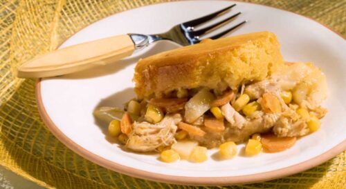 Torta de Frango com Massa de Fubá