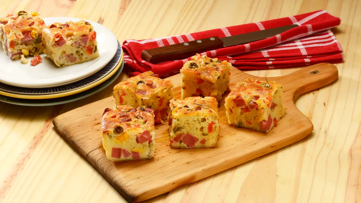Torta de Liquidificador com Mortadela