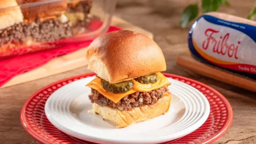 X-burguer na travessa